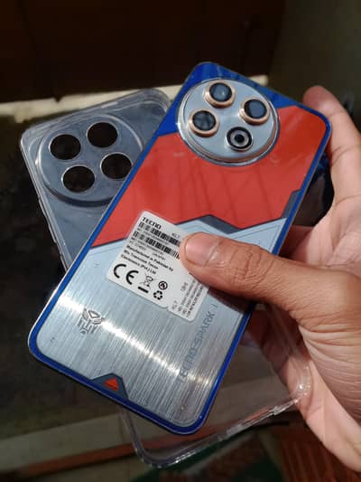 Spark 30 pro Transformer exchange pixel