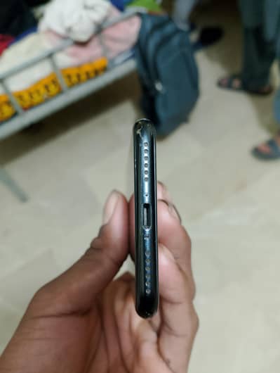 iPhone se 2020 with box