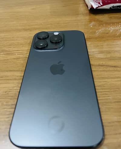 iPhone 15 pro factory unlock