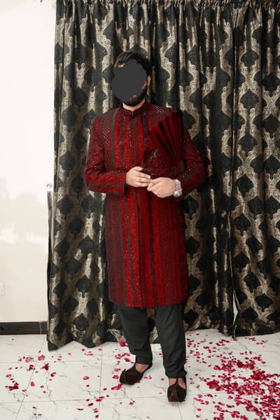 Sherwani Maroon, Qulla, Khussa