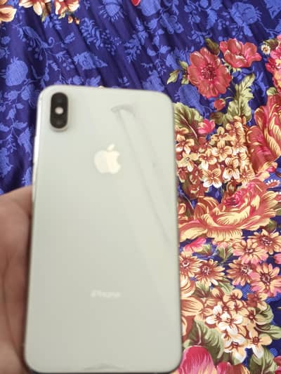 iphone xsmax 64gb white color 77 battery health good condition