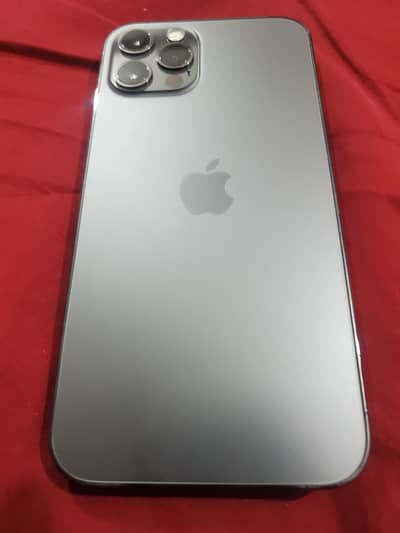 Iphone 12 pro natural titanium