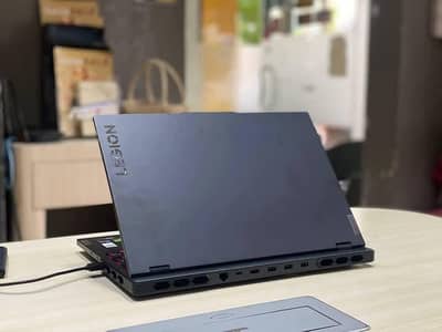 Lenovo Legion Pro 7 16ARX8H – Ryzen 9 7945HX | RTX 4090 | 32GB RAM 2TB