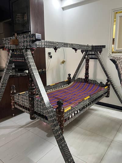 Original Hala Made Jhula