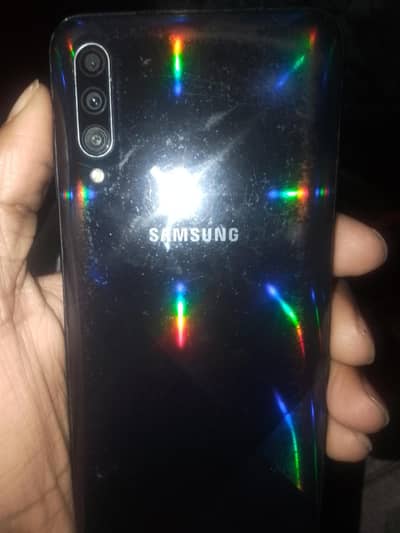 Samsung A30s.