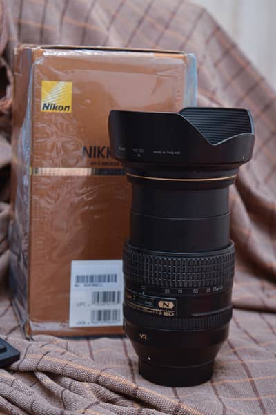 Nikon 24-120mm f/4G ED VR (Nano Crystal) - Complete Box