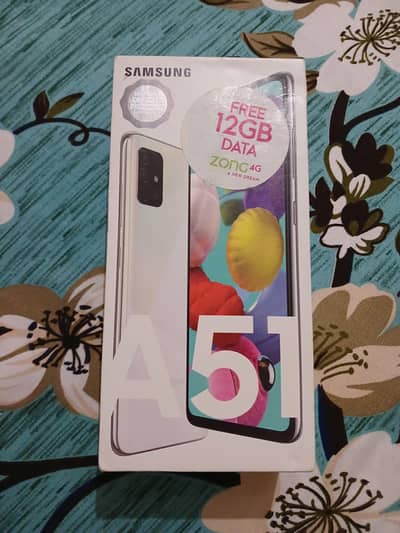 Samaung Galaxy A51 with box