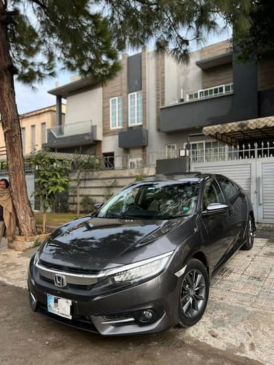 Honda civic 1.8 UG model 2020