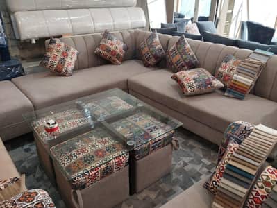 har qisam ka sofa pushish kia jata ha