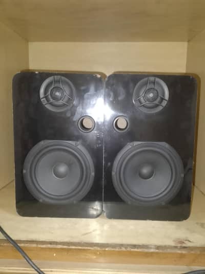 speaker set
