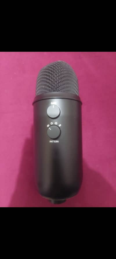 Blue Yeti USB Condenser Microphone,