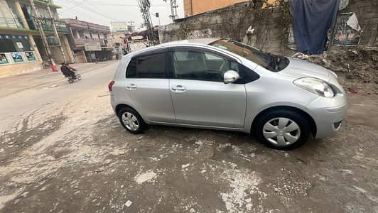 Toyota Vitz 2009 Model 2013 Punjab Registered