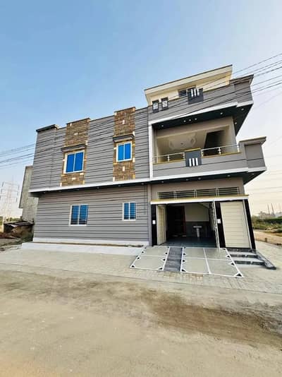 135 Sq Yards Corner House Saadi Garden
