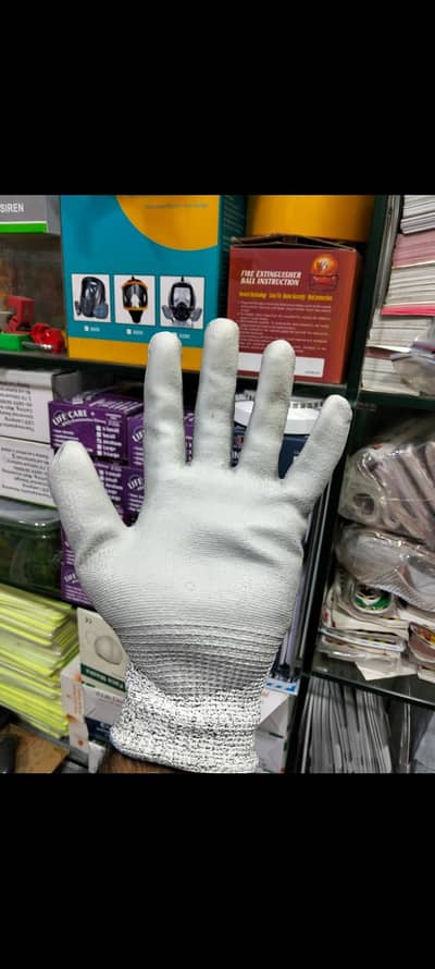 anti cut gloves