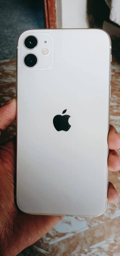 iPhone 11 PTA Approved 128gb White color