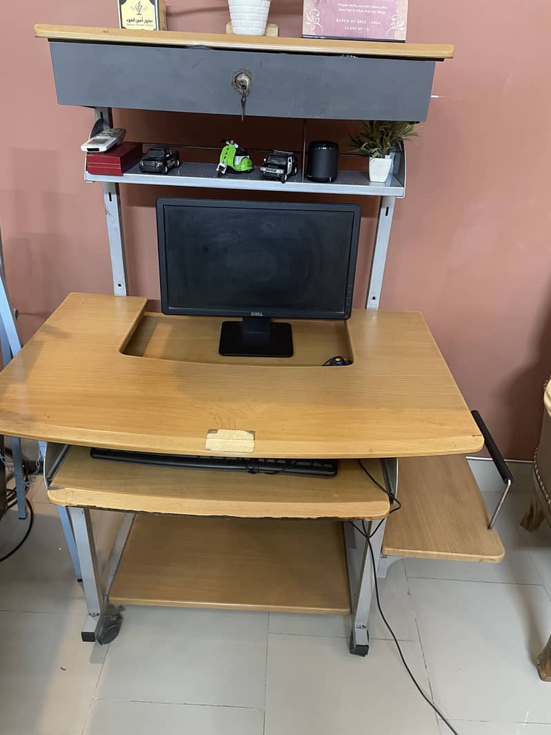 Computer Table/ study table 0