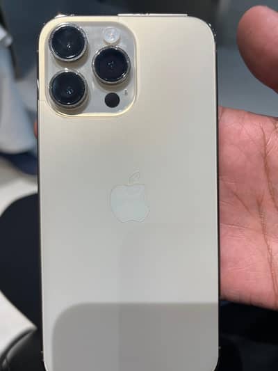 I phone 14 pro mex gold 256gb 99% battery health