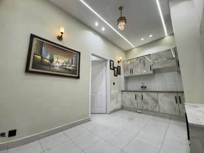339 Sqft 1 Bed Modern Flat For Sale | H3 Block Johar Town (Main Boulevard)