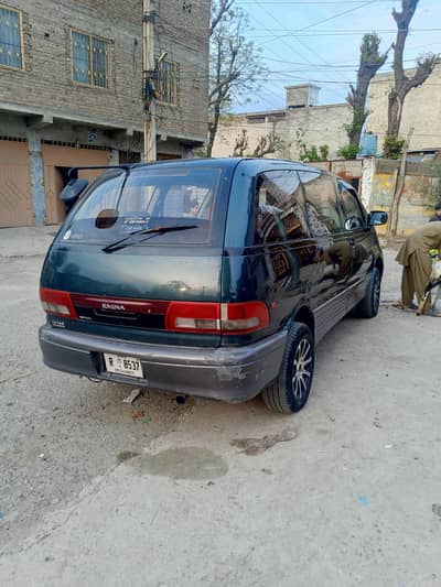 FAMILY CAR  Mecanicaly & body wise good condition non accident