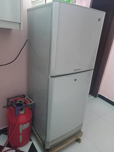 pel fridge in condition for sale