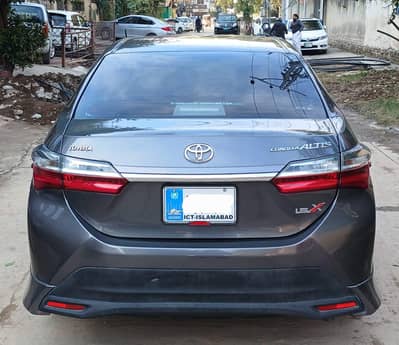 Toyota Altis 1.6 2023 Nov Brand New Condition Prosmatic