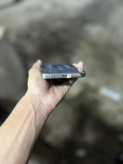 15 pro max factory unlock