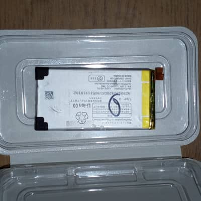 Aqous R3 Original Battery 10/10 new