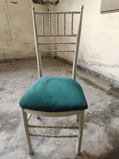 Hotel & Event's chair table For sale.