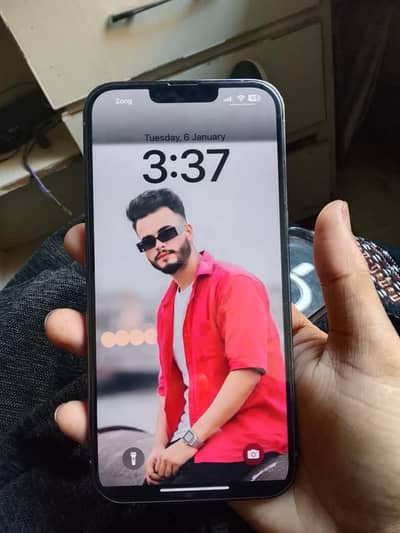 Candition 10 by 10 with box charger