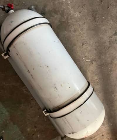 CNG cylinder with Kitt original