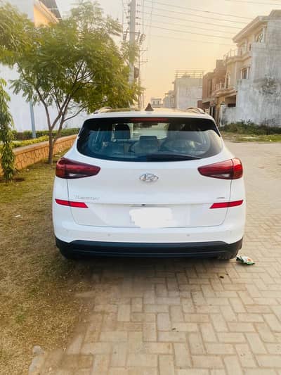 Hyundai Tucson AWD 100% condition total genuine btb low mileage