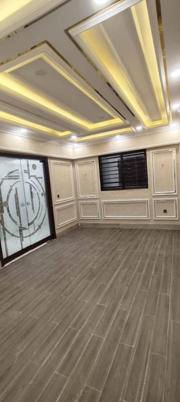 Euro Hi-Tech 3bed D/D For Rent On Bottom Floor