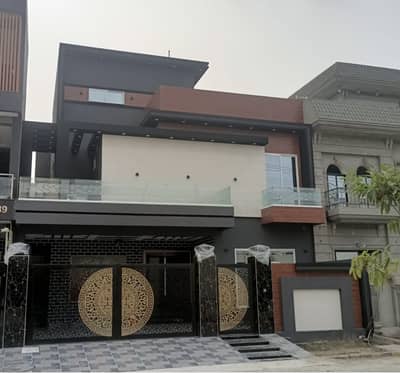 10 Marla Luxury House Comming For Sale In Bismillah Housing Socitey