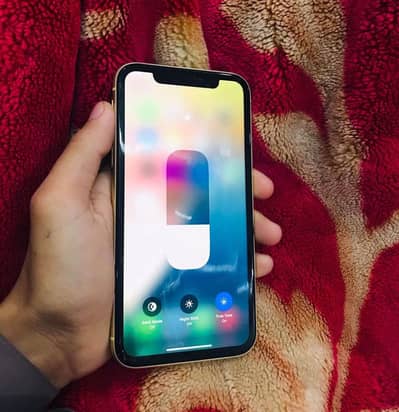 iPhone XR non pta 81 health genwal set 10/8 condition