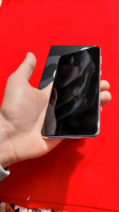 Samsung Galaxy s21 plus 5G 8/256 gb offical Pta  with Box