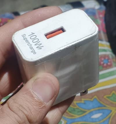 100 Watt charger for latest mobile
