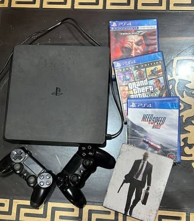 PS4 Slim