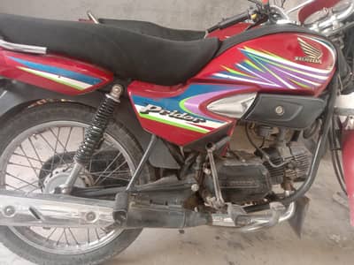 Honda pridor.   03354845005.  WhatsApp
