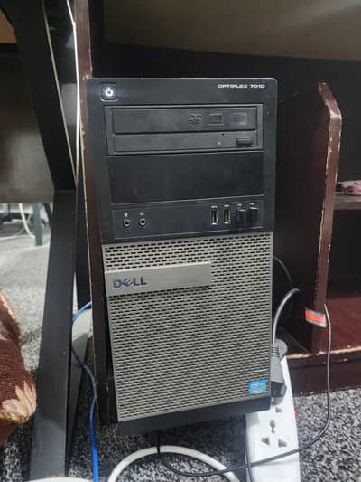 DELL Optilex 7010 Core i5 3rd Gen with monitor