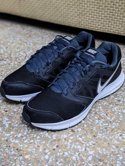 Nike Original Joggers, like Adidas, Under Armour