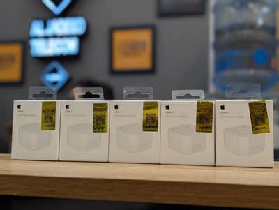 iPhone Mercantile Charger 20W