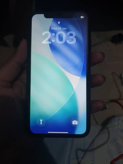 iphone 11 256gb pta  approved  74% bh packed