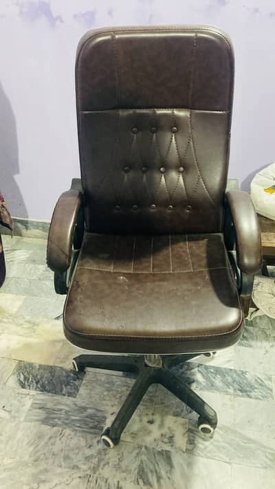 I am selling an swing chair