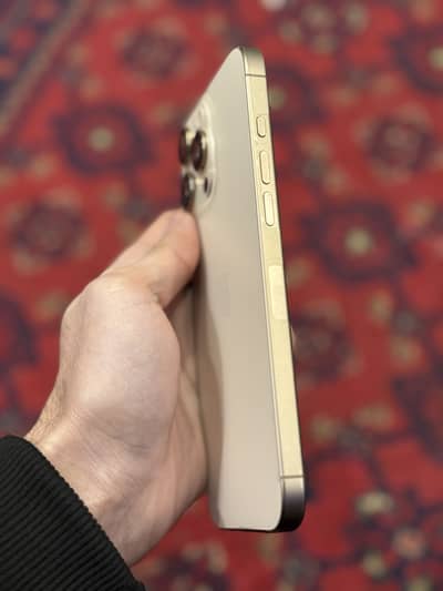 Iphone 16 pro max jv