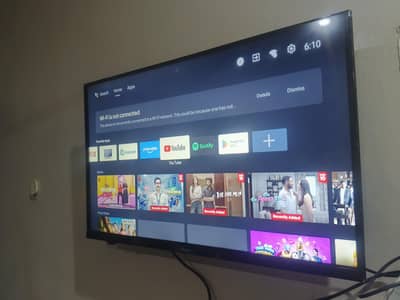 32 inch android LED in excellent condition