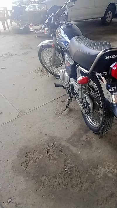 2025. modal 7500km chala h Original