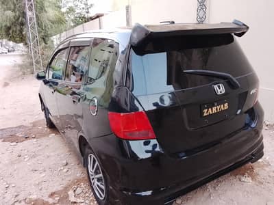 Honda fit japnes patrol 1,3 family use car inner outer original