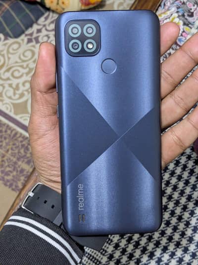 Realme c21