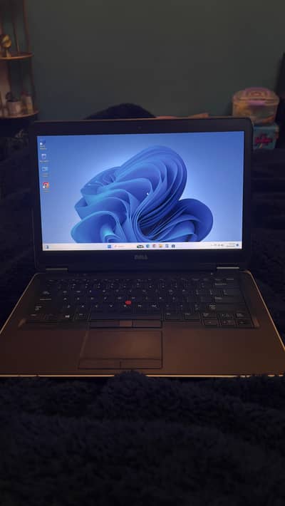 dell latitude i7 E7440