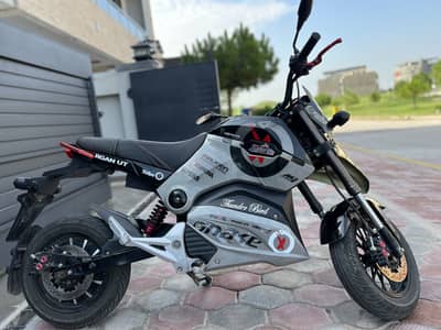 Thunder Bird RV Heavy Bike